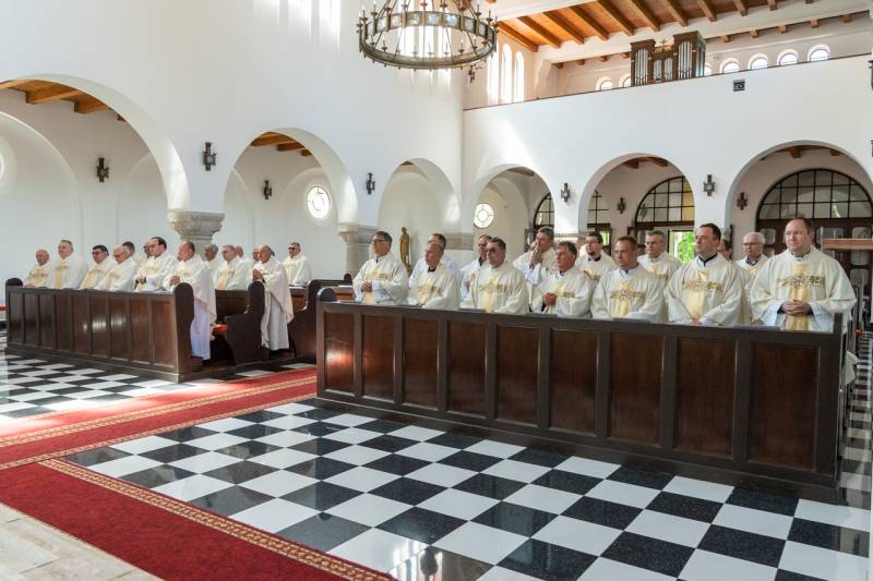 2025_05_27_bata papi zarandoklat_28.jpg